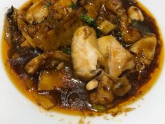 红烧江鮰鱼-国际青年会议酒店-苏莱斯餐厅