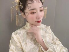 -群丽化妆摄影美甲纹绣培训学校