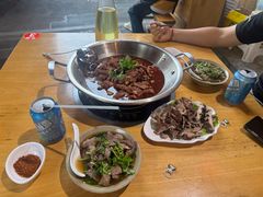 -大众跷脚牛肉馆·非遗传承单位(峨眉山店)