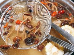 茶树菇牛腩汤底-八合里牛肉火锅(新洲店)