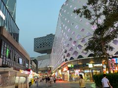-宝龙城(杭州滨江店)