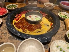 -舒家大院重庆老火锅(纪念塔店)