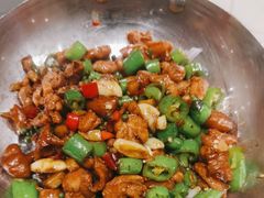-辛香味烧鱼馆·非遗技艺·排骨红烧肉(光谷医药园店)