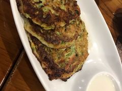 西葫芦饼配酸奶-TUK土耳其餐厅·下午茶(卢湾店)