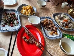 -维吾尔餐厅(宜山路店)