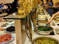 -山明水秀大饭店