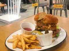 -HELLO 27 意面·沙拉·帕尼尼