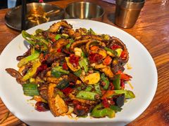 -柴窝堡22号辣子鸡·传承新疆菜