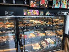 面包甜点陈列柜-星巴克(苏州建屋店)