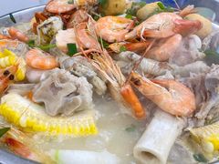 招牌海鲜骨煲-凤城康记饭店