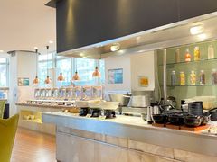 自助取餐区-上海古井假日酒店 · 徽昇楼中餐厅