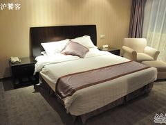 豪华单间-江苏保险大厦宾馆(南京新街口德基广场店)