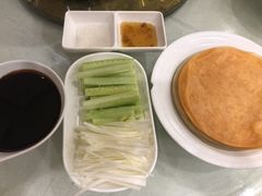 -大鸭梨烤鸭店(金顶街店)