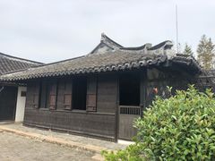 -张闻天故居