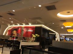 -必胜客(WOW中心城店)