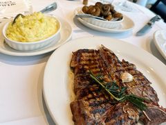 -MORTON'S 莫尔顿牛排坊(北京丽晶酒店)