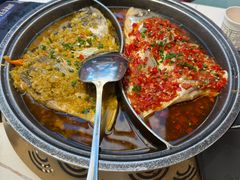 -阿瓦山寨·湘菜现炒·剁椒鱼头王(咸阳总店)