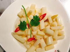 -龙巢盱眙龙虾·牛蛙·烧烤宵夜(八卦岭店)