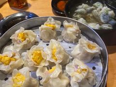 蛋黄鲜肉烧麦-真真鲜馄饨店(启蒙路店)