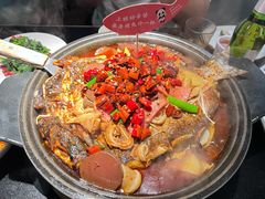 -辣尚瘾·烤鱼·新川菜(牡丹园直营店)