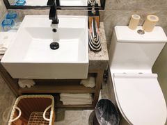 -杭州西湖东坡酒店