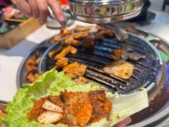 -韩国屋炭火烤肉(时代广场店)