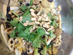 -川山城麻辣香锅(鼎汇美食城店)
