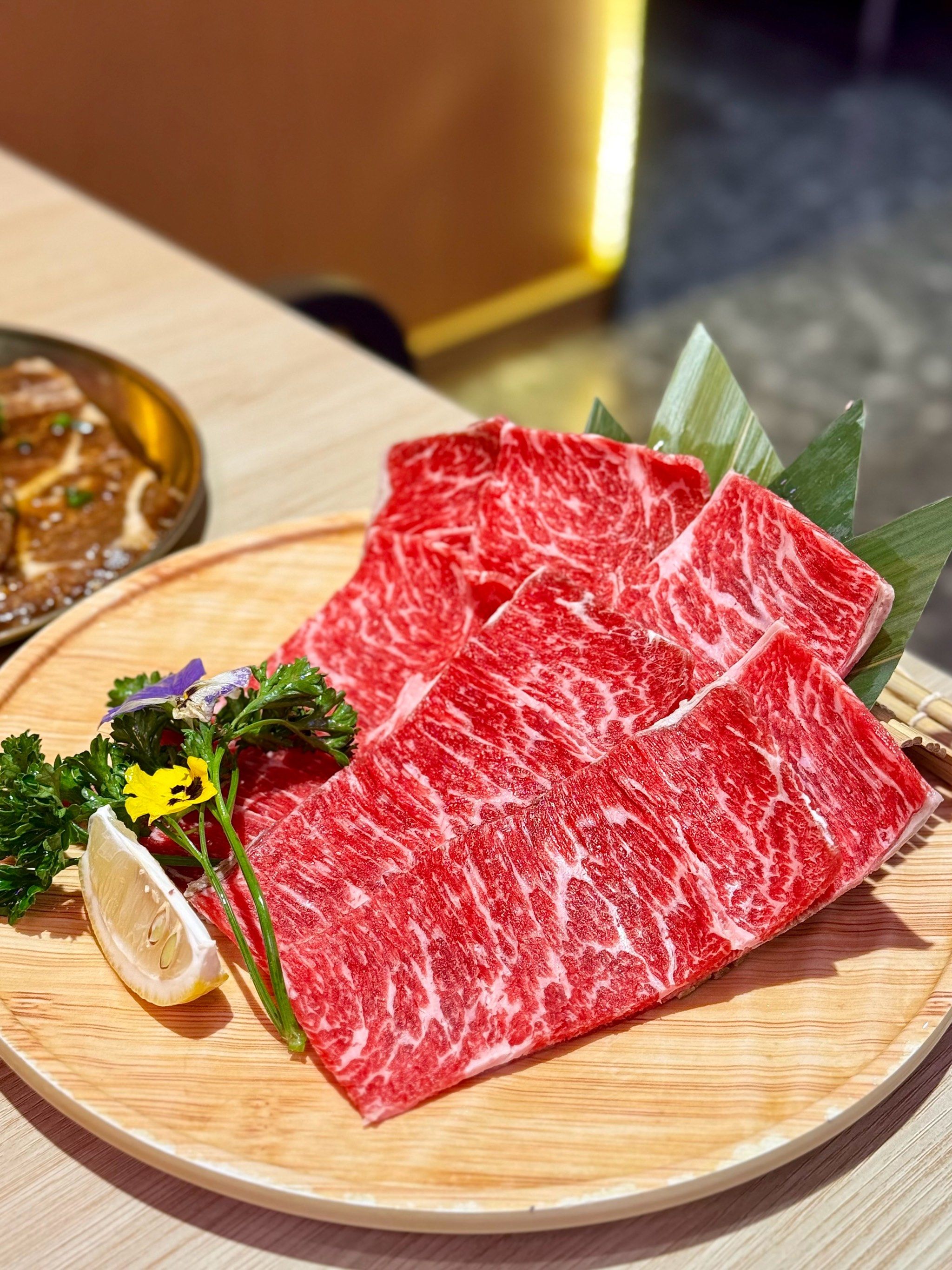 29元吃安格斯牛上脑!两份烤肉葱饼还送小菜水果甜品冰淇淋不限