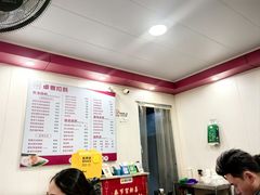 -卓粤拉肠(红庙店)