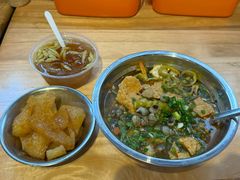 -柳州肥姨妈大骨螺蛳粉(万达中心店)