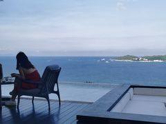 -瑰丽酒店·海吧·天际下午茶·现场DJ·天台酒吧