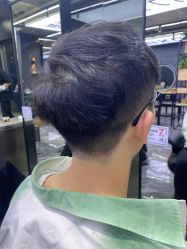 -藤野造型•烫染专业店