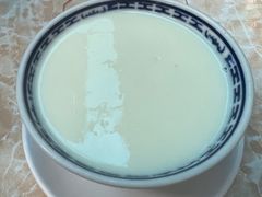 热姜撞奶-周大娘牛乳(旧寨古村总店)