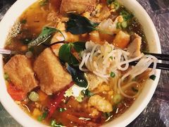 -Mrs Pho Bussorah Street(former Beach Road)
