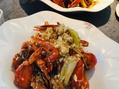 -虾胡闹龙虾馆(湄南河店)