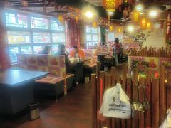 -靠山屯东北农家菜(八龙桥雅苑店)