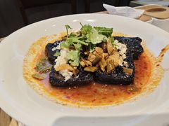 -霸蛮湖南菜·牛肉粉(荣京西街店)