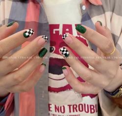 -MOMO·Nail美甲美睫