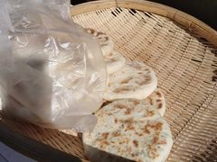 -眼镜粑粑