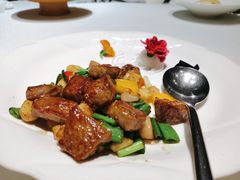 黑椒爆炒雪花牛肉粒-皇朝会.经典传统粤菜(外滩店)