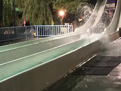 -热带风暴水上乐园(新镇路)