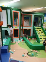 -孩子王童乐园(广州萝岗万达店)