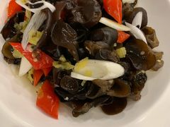 -石磨豆花家常菜·牦牛排土火锅