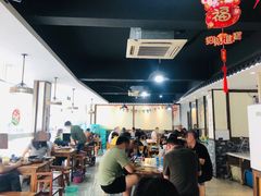 大堂-十二道丰味·徐州土菜·烧烤(何山路店)