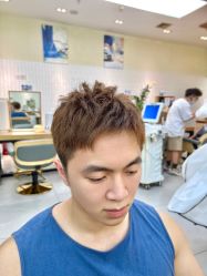 -川和潮人漂色·烫染·接发