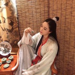 -汉仪华裳汉服馆(打浦桥店)