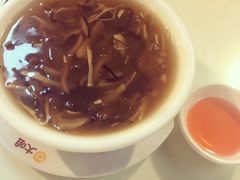 -新大咀港式茶餐厅(宝山万达店)