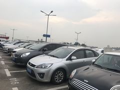 -家乐福(川沙店)