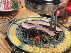 -青瓦炭韩潮烤肉(花园道店)