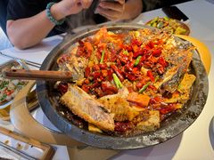 -鸣记脆皮烤鱼(三八广场店)